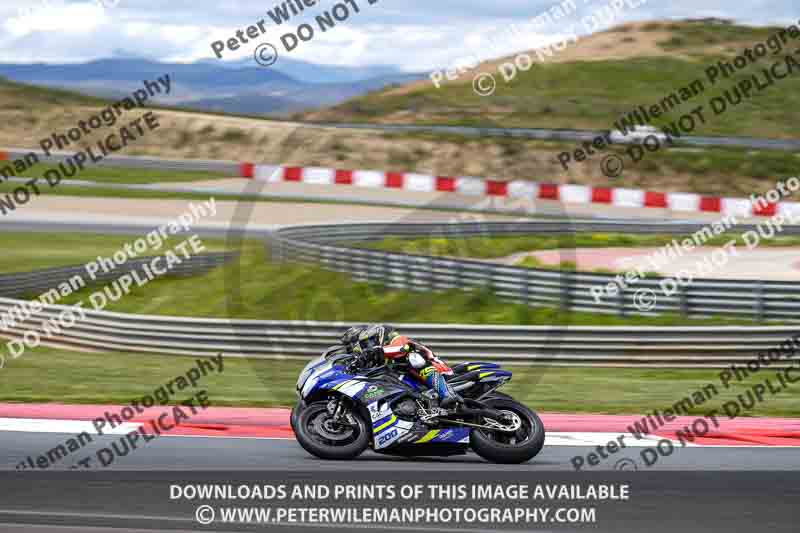 cadwell no limits trackday;cadwell park;cadwell park photographs;cadwell trackday photographs;enduro digital images;event digital images;eventdigitalimages;navarra;no limits trackdays;peter wileman photography;racing digital images;trackday digital images;trackday photos